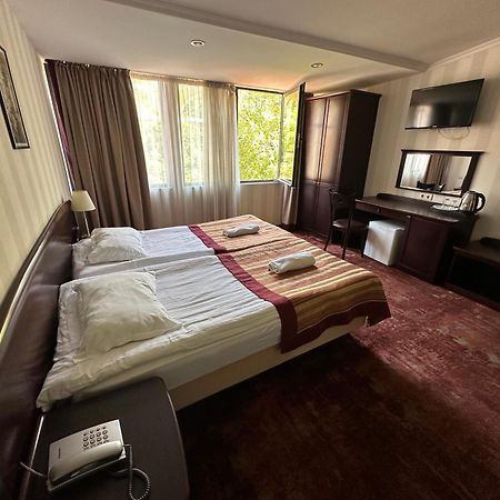 Hotel Beka Palace Tiflis Exterior foto