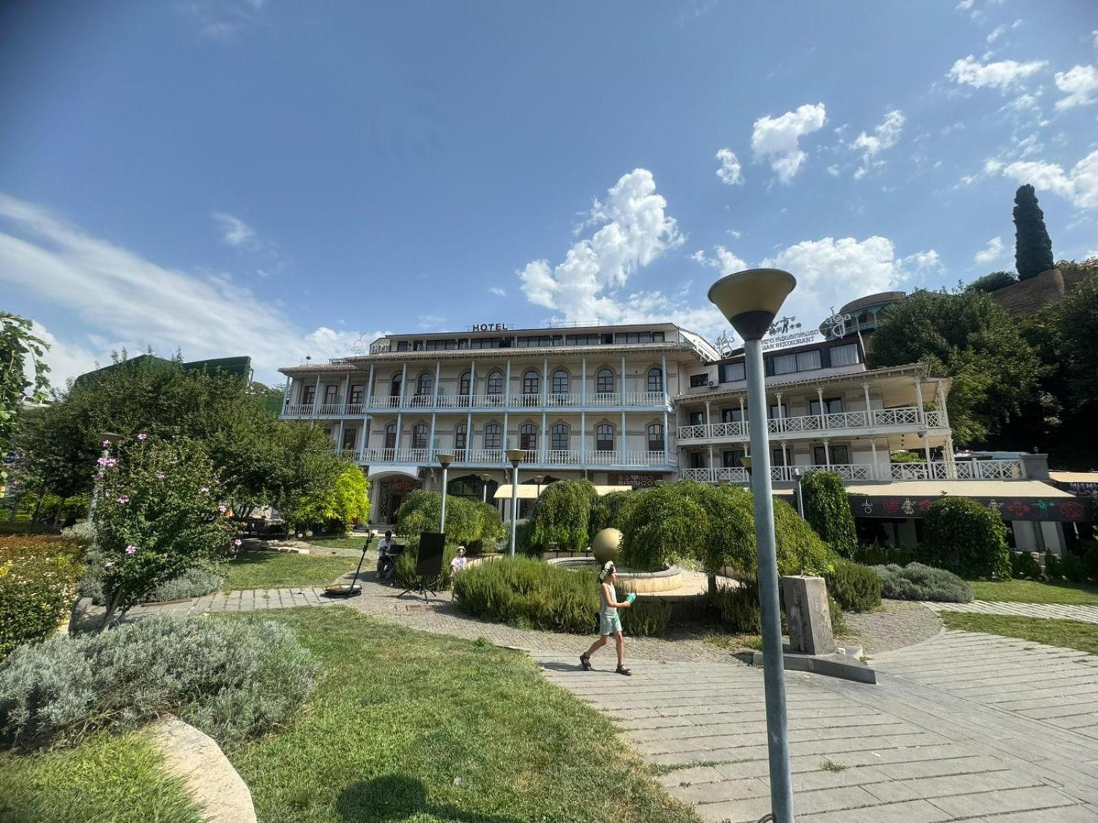 Hotel Beka Palace Tiflis Exterior foto