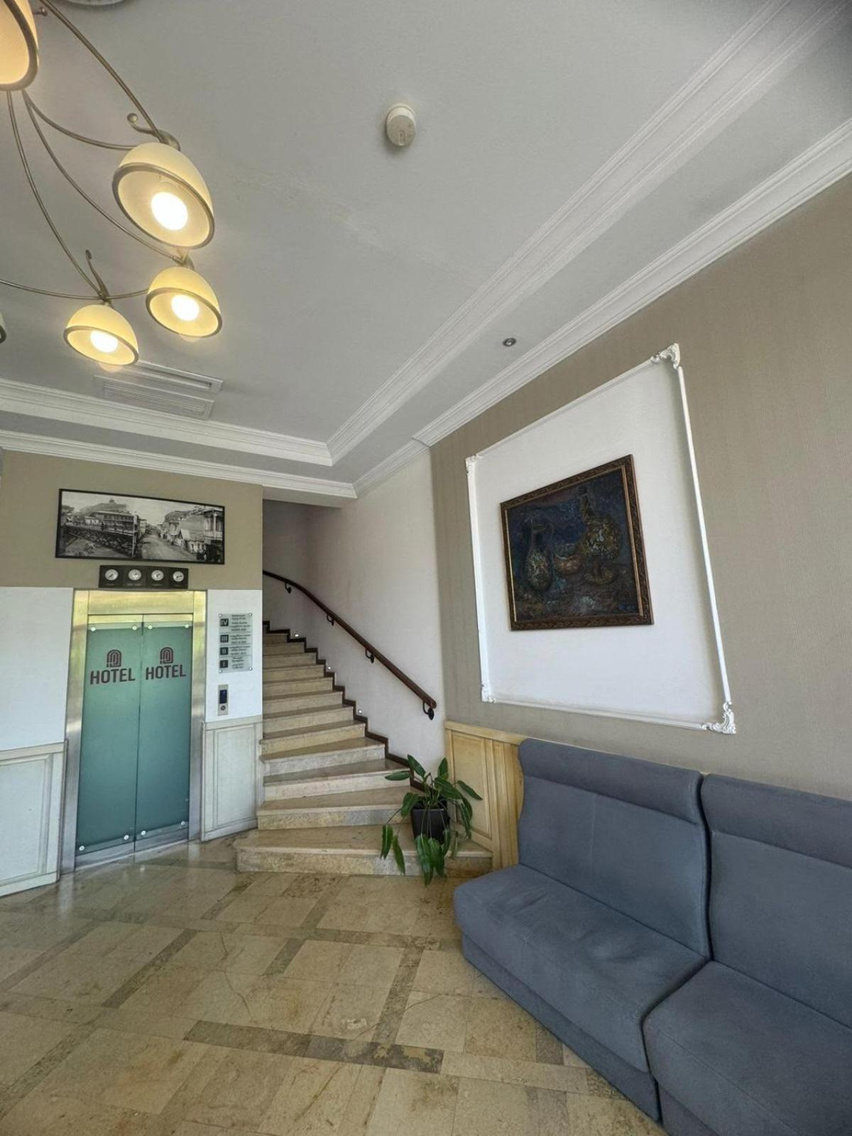 Hotel Beka Palace Tiflis Exterior foto