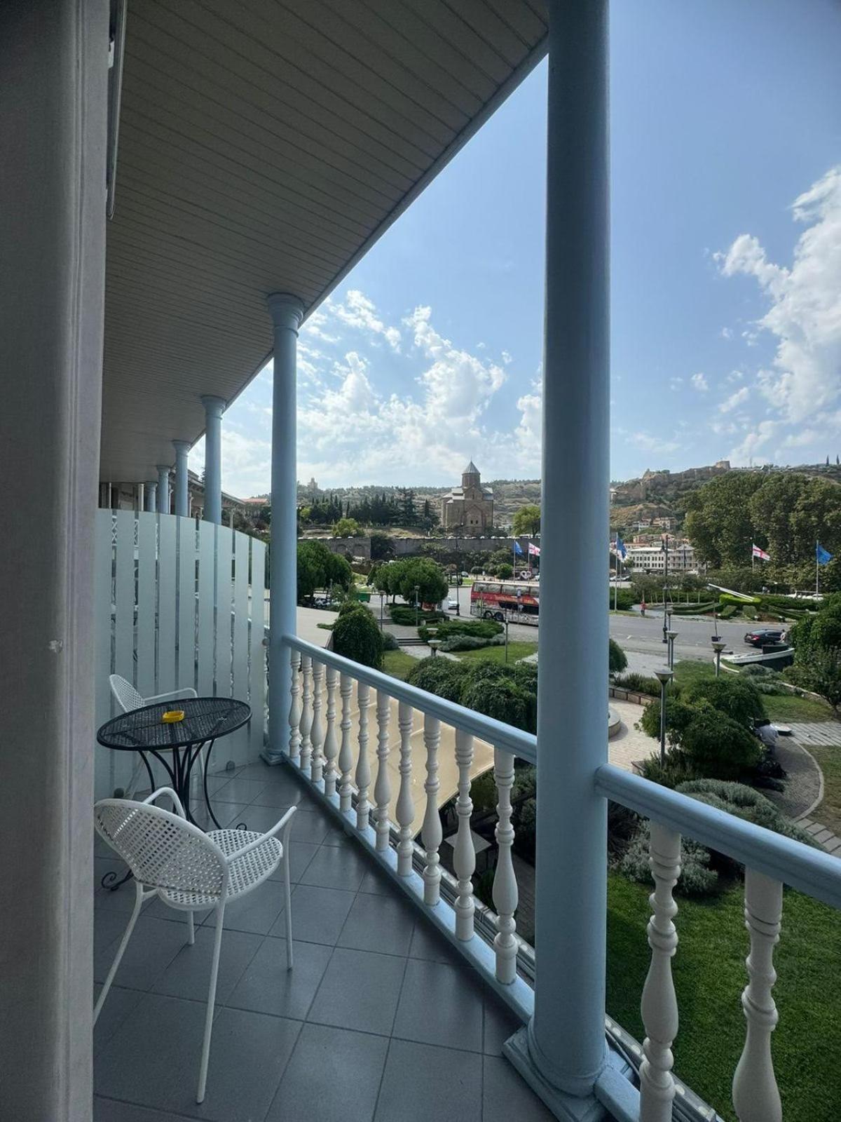 Hotel Beka Palace Tiflis Exterior foto